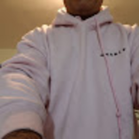 Meet your Posher, Reno - Picture 1 of 1